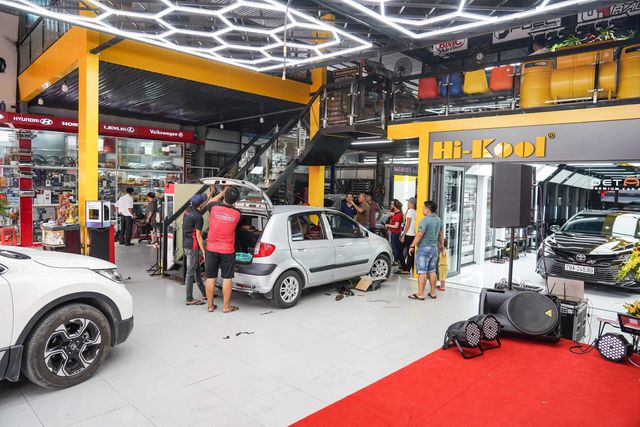 nhuong-quyen-garage-auto365