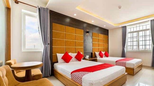 nhuong-quyen-khach-san-tai-viet-nam-len-ngoi