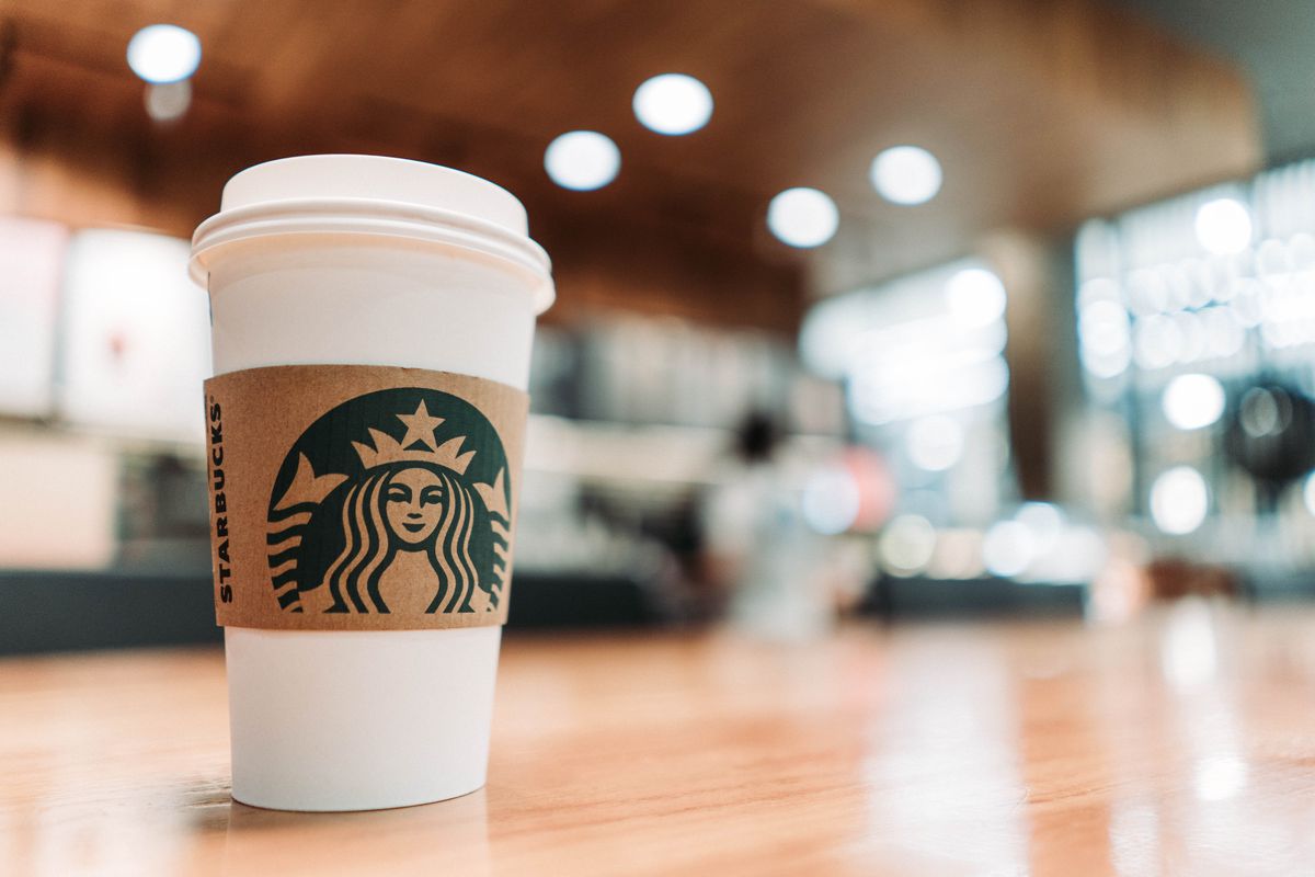 chinh-sach-dai-ngo-nhan-su-cua-starbuck