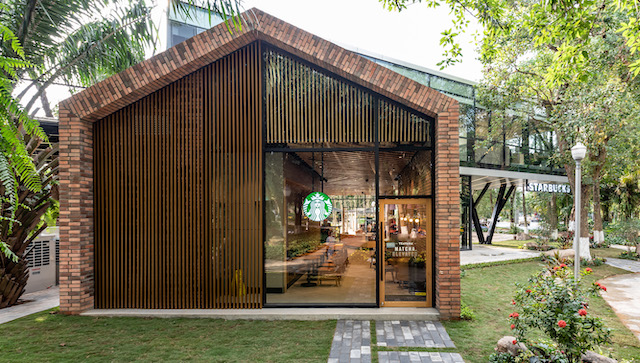 Starbucks-Ecopark-Vietnam-vnfranchise