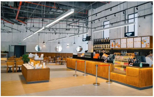 the-coffee-house-duoi-thoi-founder-nguyen-hai-ninh-doanh-thu-tang-20-lan-trong-5-nam-ngang-ngua-starbucks-nhung-bat-ngo-lo-nang